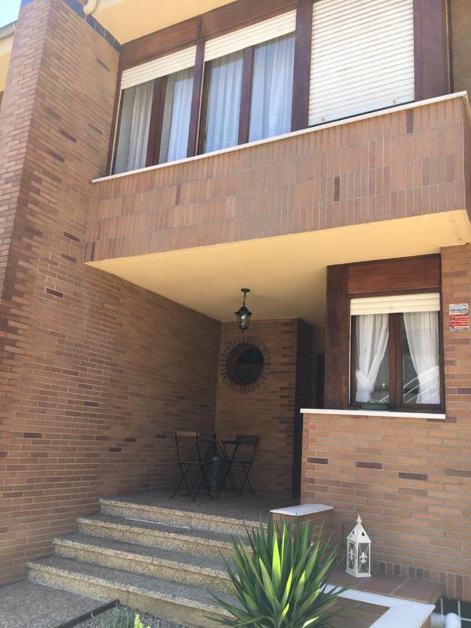 Chalet En Laredo Cerca De La Playa.ヴィラ エクステリア 写真
