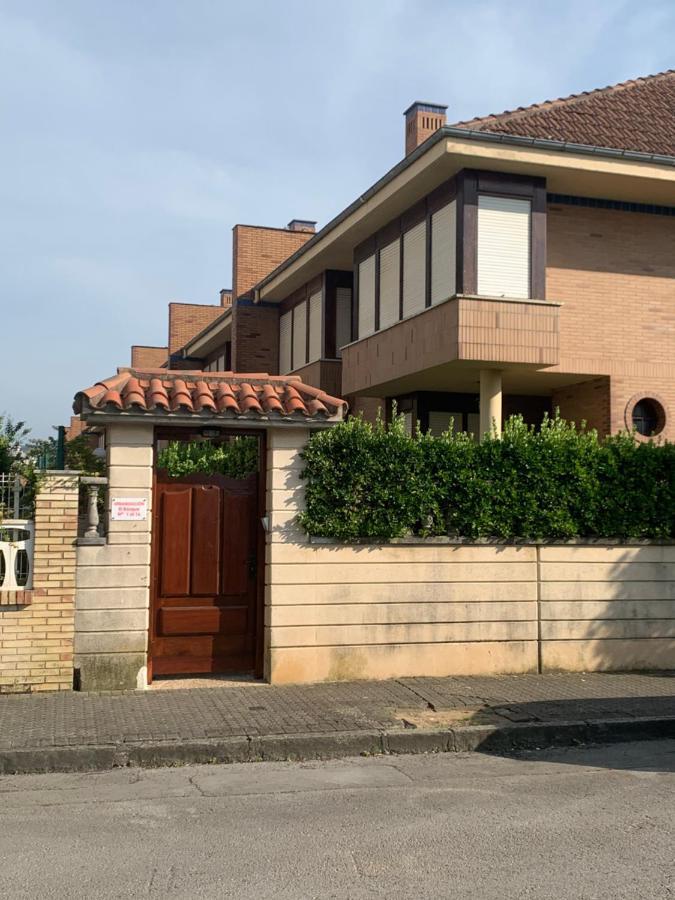 Chalet En Laredo Cerca De La Playa.ヴィラ エクステリア 写真